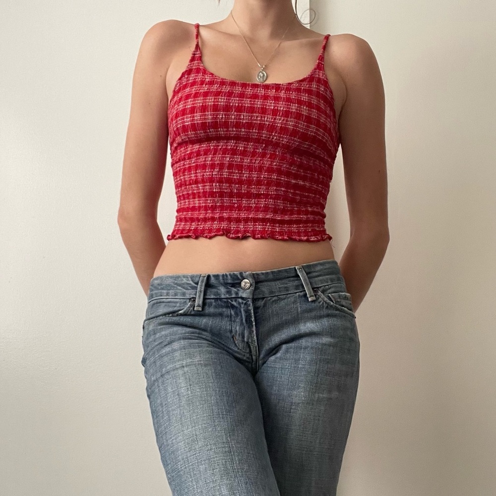 Red & White Smocked Top!🍒⭐️